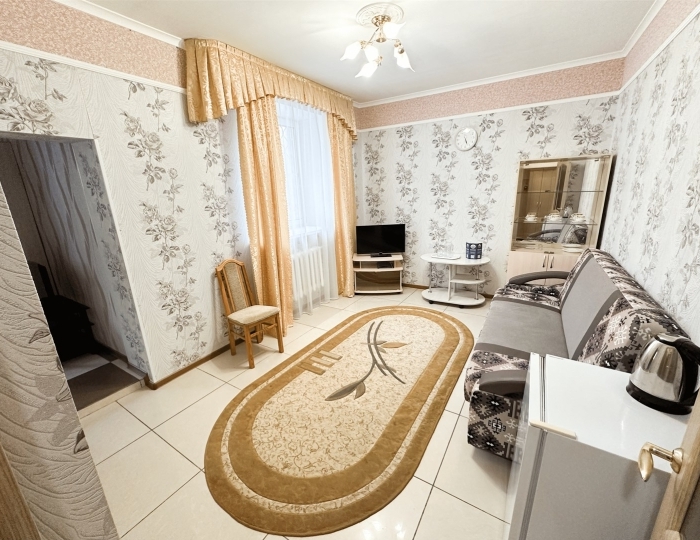 Номер 1 категории двухместный "Твин+" (двухкомнатный) - ЛОК «Долина Алтая»